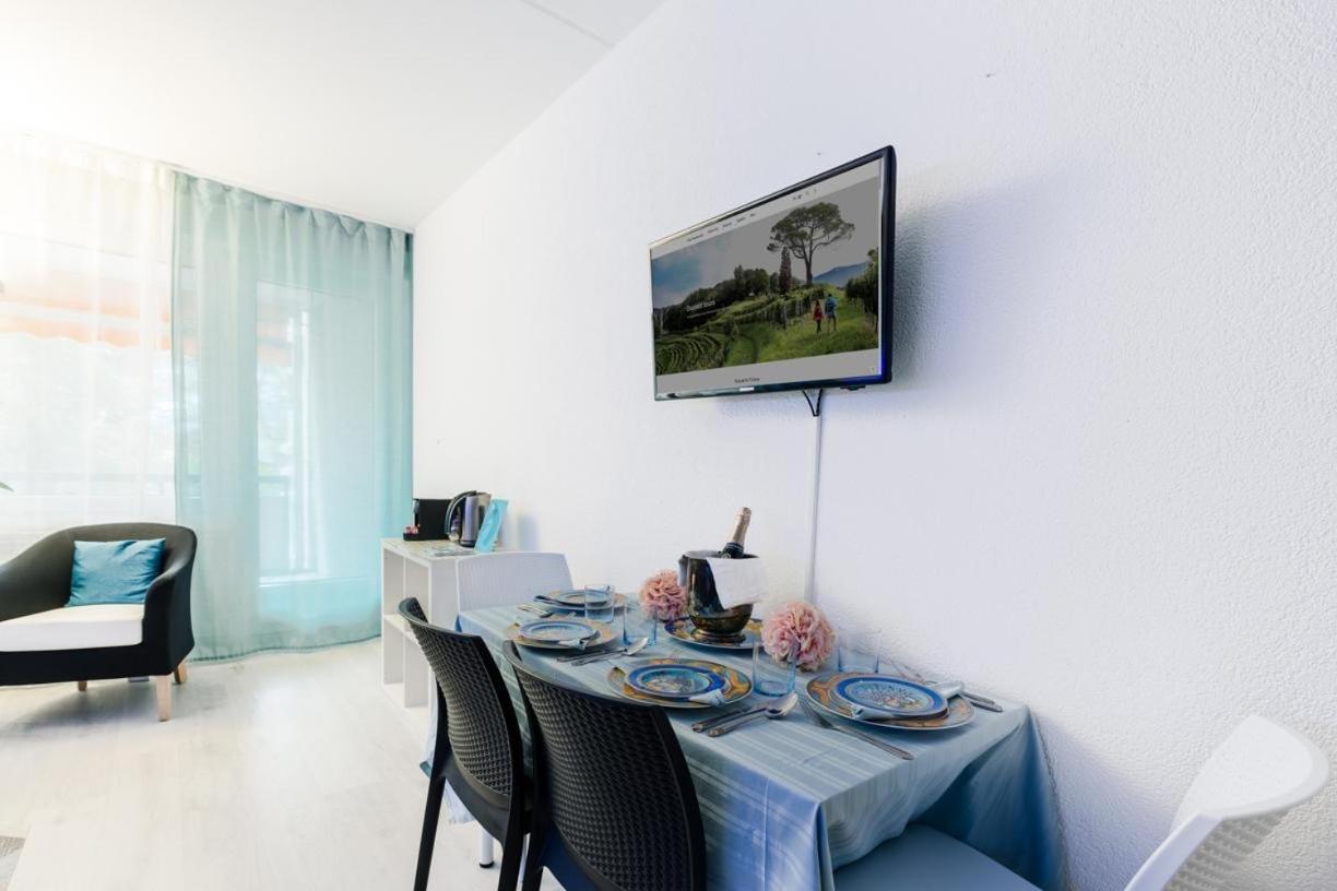 Lake Apartment 4 Bissone Esterno foto